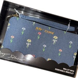 🌼 Betsey Johnson Denim Blue Floral Wristlet Wallet